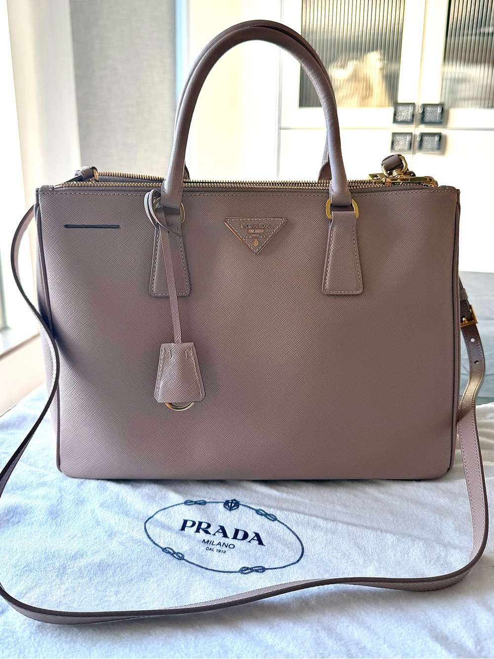 PRADA - Cammeo Leather Saffiano Lux Galleria Handbag